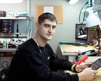 Мастер сервисного центра по ремонту техники PowerCom
